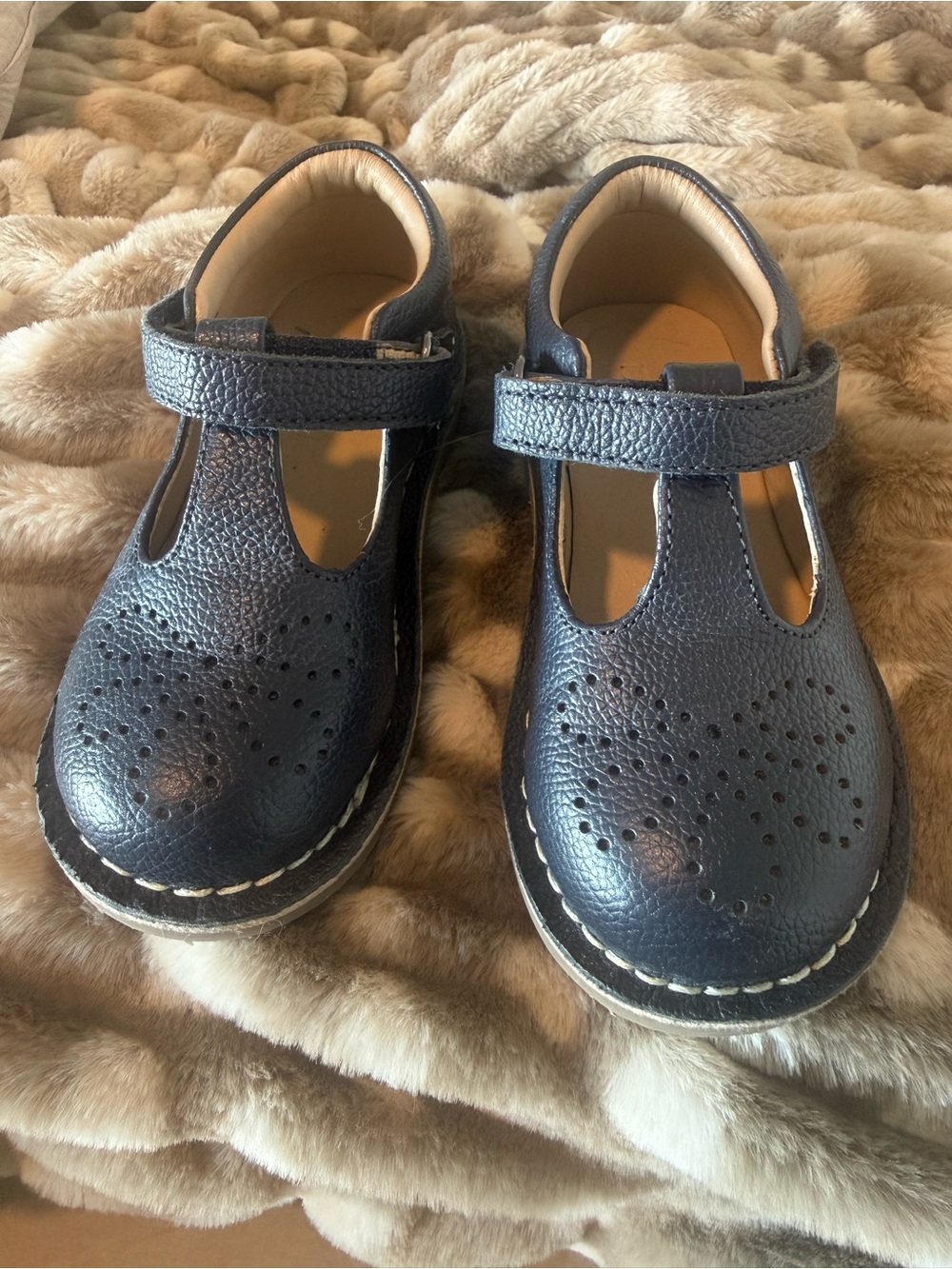 Mini Boden Navy T-Strap Leather Mary Jane Shoes